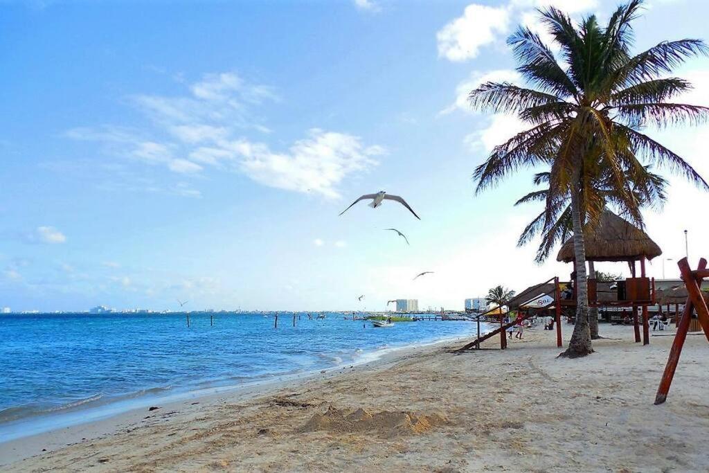 2 Min To The Beach - Casa Jardin Leilighet Cancún Eksteriør bilde